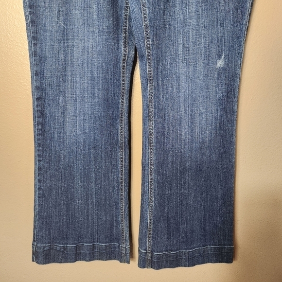 Lands End Womens Fit & Flare Medium Wash Blue Jeans-Size 16/33 - Picture 3 of 14